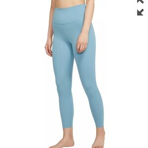 Nike Yoga Luxe 7/8 Leggings Blue